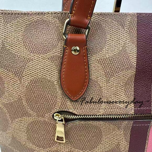 Coach Gallery Tote Bag In Signature Canvas W/ Stripe Print CBM18 Gold/Tan Multi - Picture 10 of 13